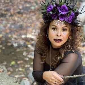 Meet your Posher, Gladys